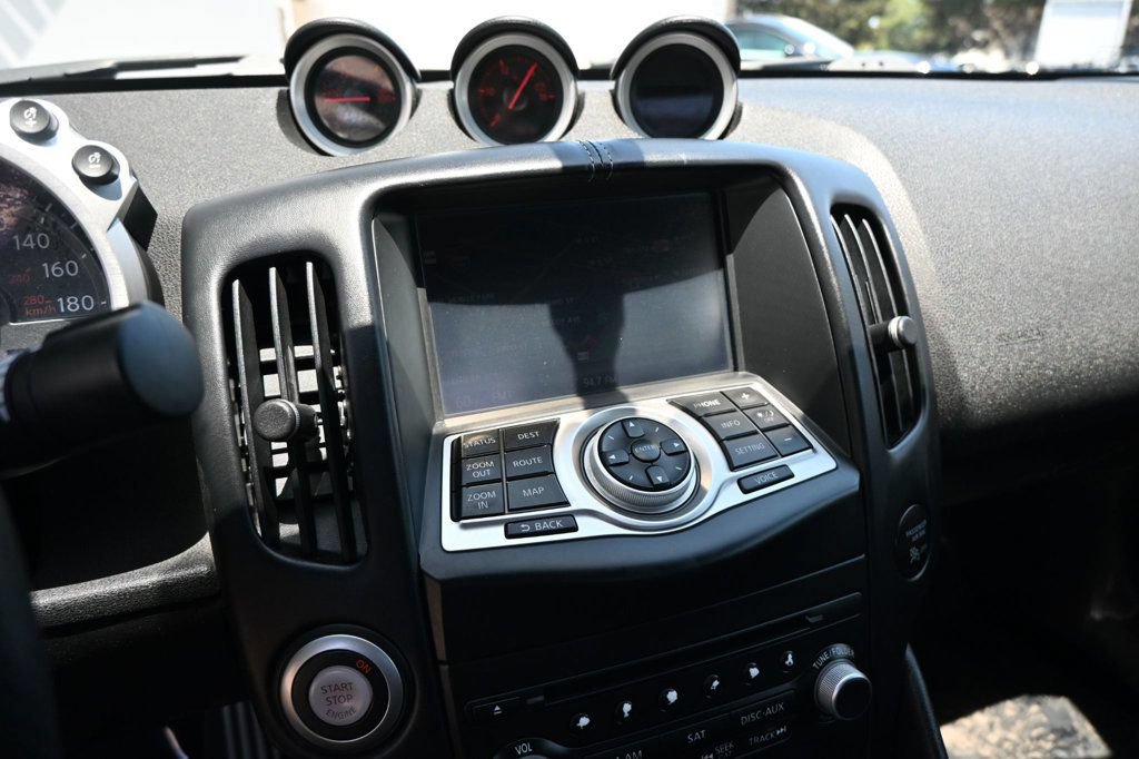 Used 2014 Nissan 370Z Touring w/ Sport Package RWD image 14