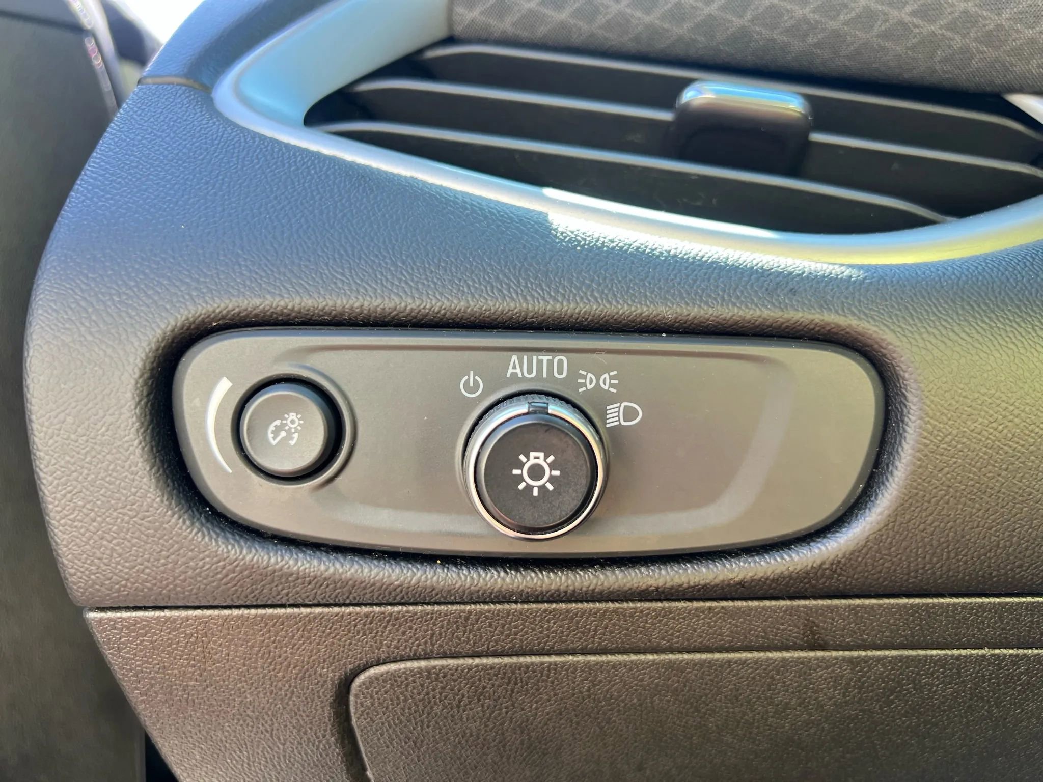 Used 2020 Chevrolet Malibu LS w/ LPO, Convenience Package 1 image 44