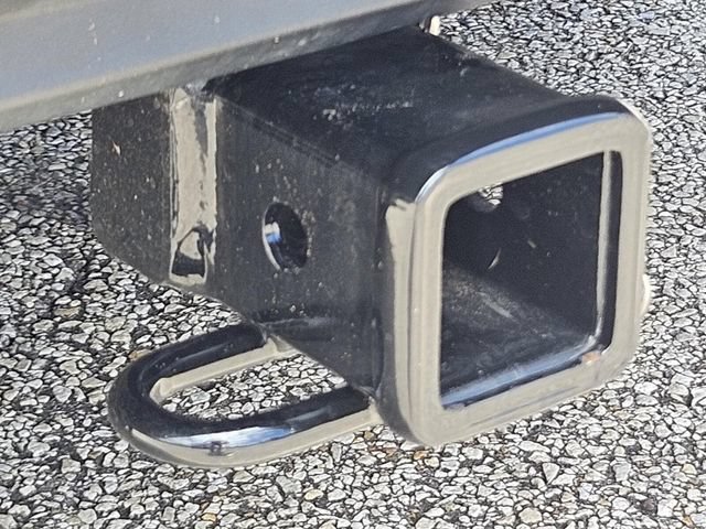 Used 2023 Ford Explorer XLT RWD image 10