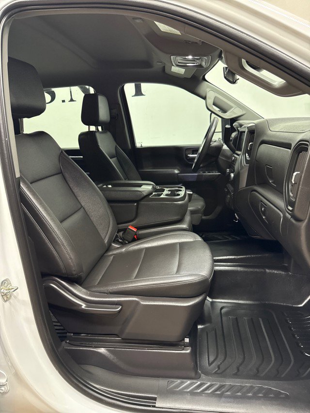 Used 2025 Chevrolet Silverado 3500 W/T image 23