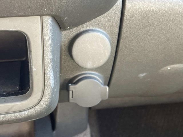 Used 2010 Nissan Xterra S image 25