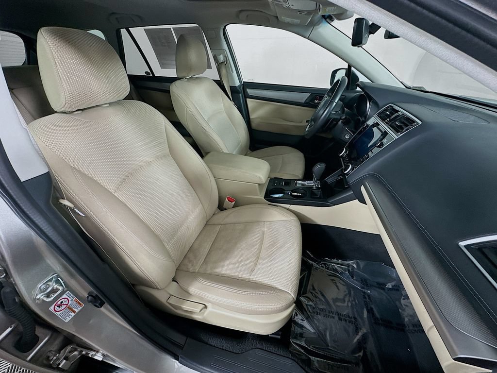 Used 2019 Subaru Outback 2.5i Premium AWD/4WD image 35
