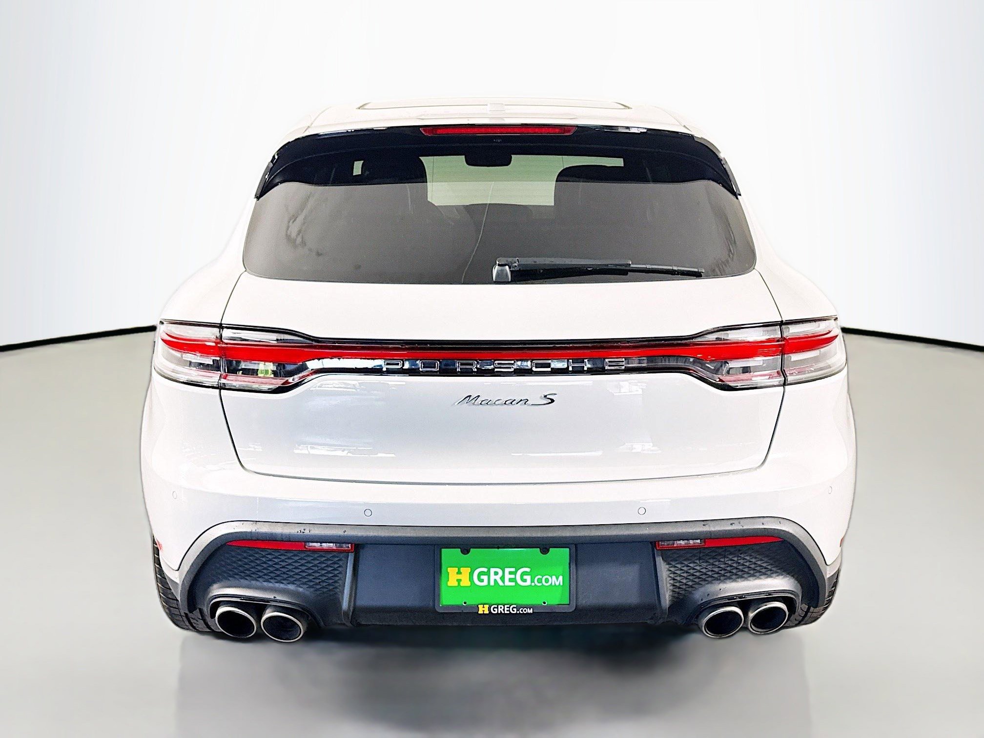 Used 2022 Porsche Macan S w/ Premium Package Plus image 8