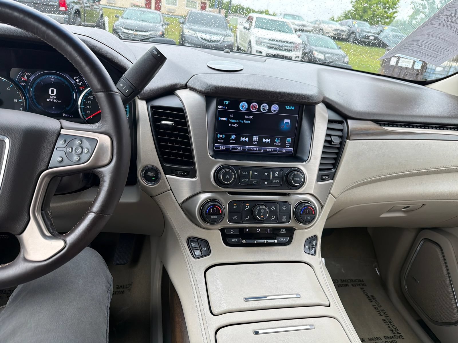 Used 2018 GMC Yukon Denali AWD/4WD image 21