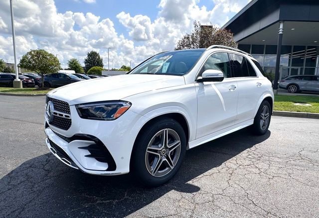 New 2026 Mercedes-Benz GLE 450e 4MATIC image 4