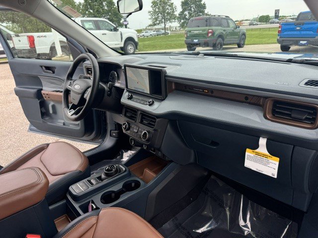 Used 2024 Ford Maverick Lariat w/ 4K Tow Package AWD/4WD image 42