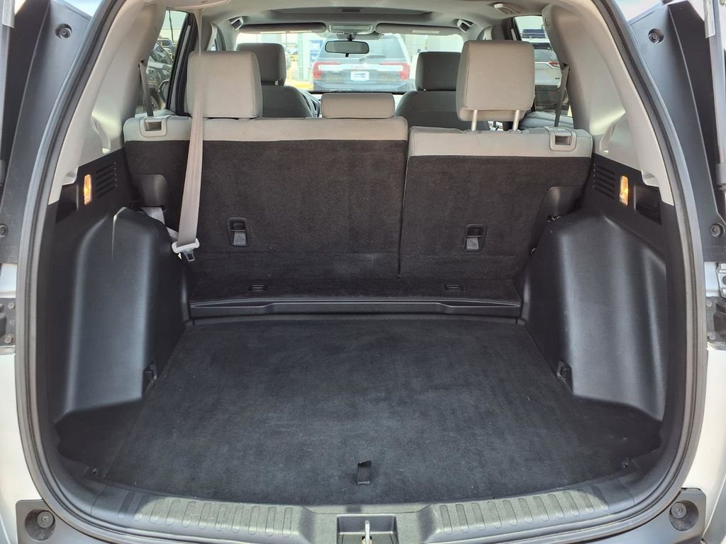 Used 2019 Honda CR-V EX image 11