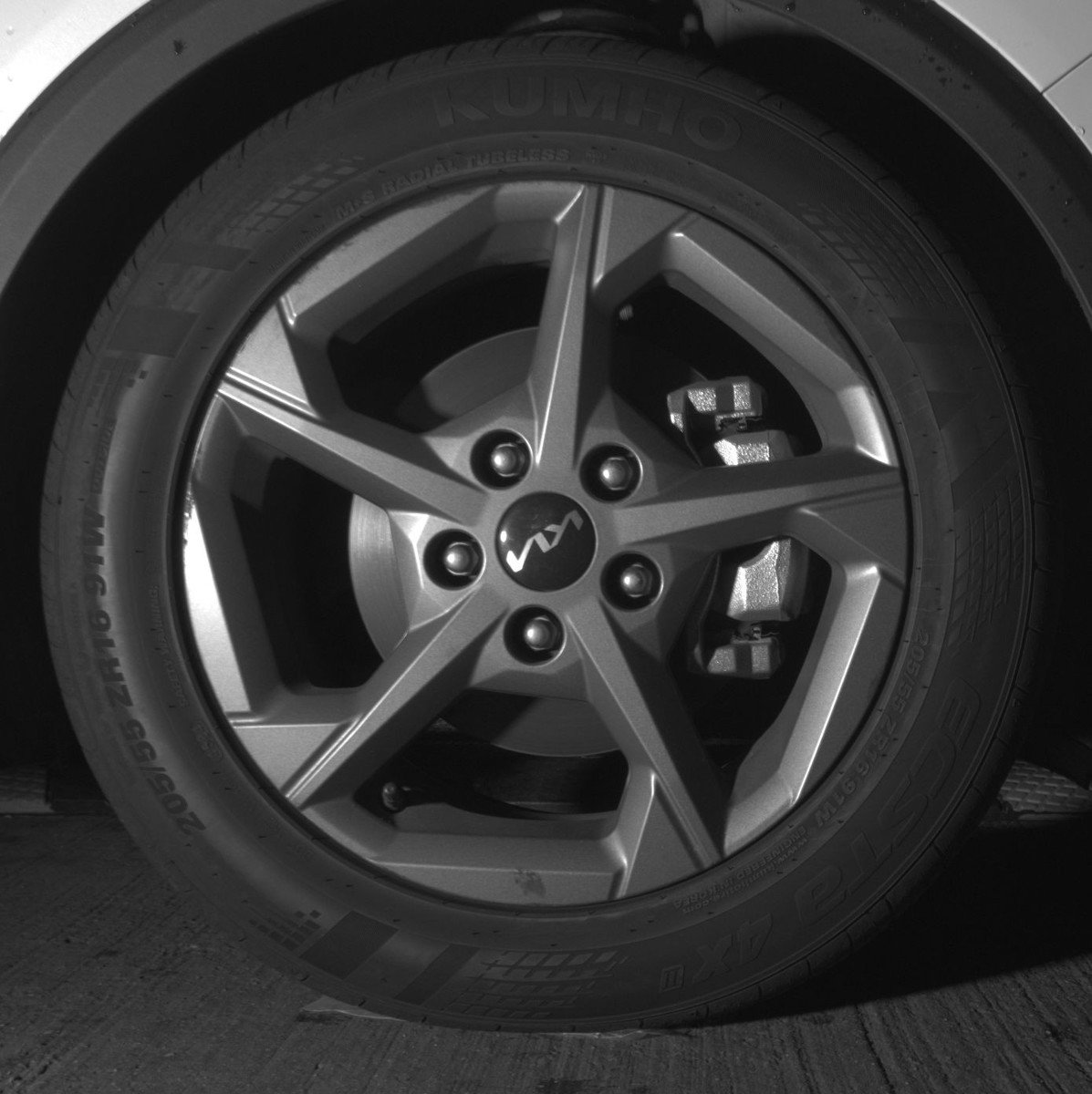 Used 2025 Kia K4 LXS image 13