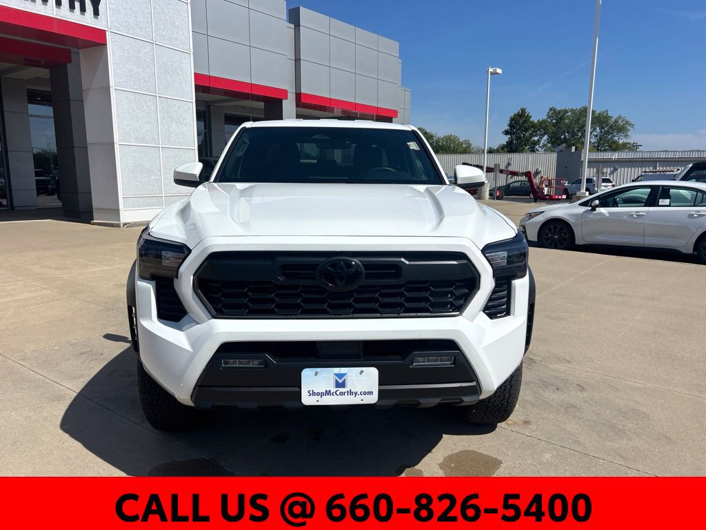 Certified 2026 Toyota Tacoma TRD Off-Road AWD/4WD image 3