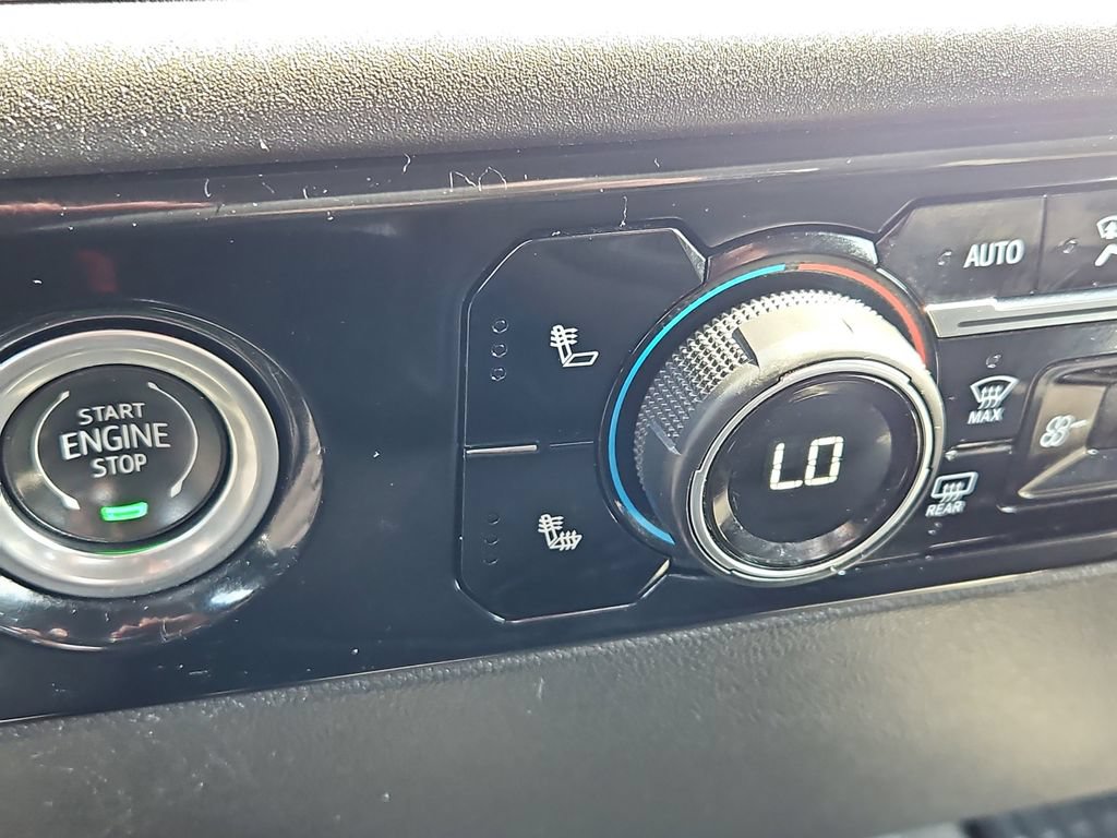 Certified 2023 Chevrolet Silverado 1500 LT AWD/4WD image 19