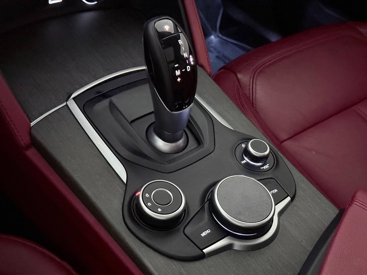 Used 2019 Alfa Romeo Stelvio Ti image 36