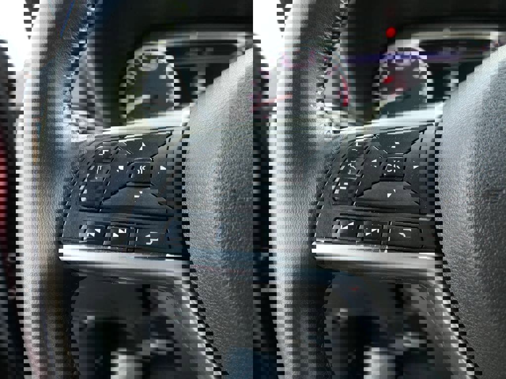 Used 2020 Nissan Sentra SV image 15