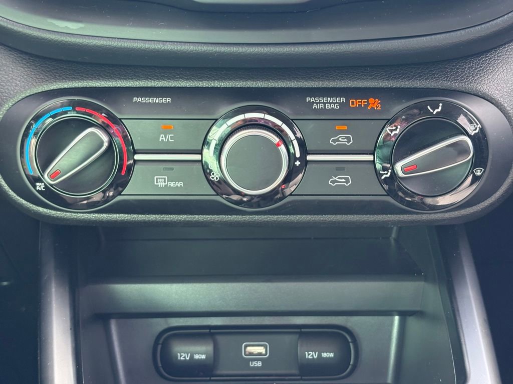 Used 2024 Kia Soul LX w/ Option Group 015 image 23