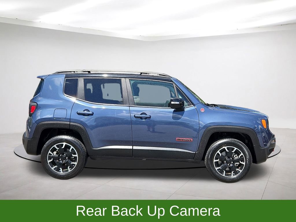 Used 2023 Jeep Renegade Trailhawk image 8