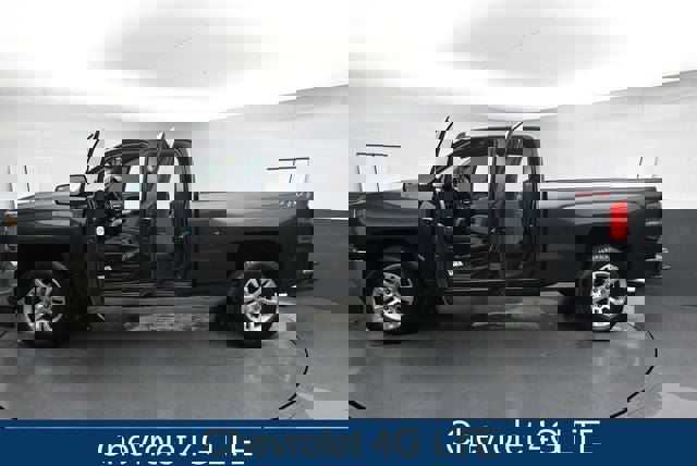 Used 2019 Chevrolet Silverado 1500 LT w/ All Star Edition image 39