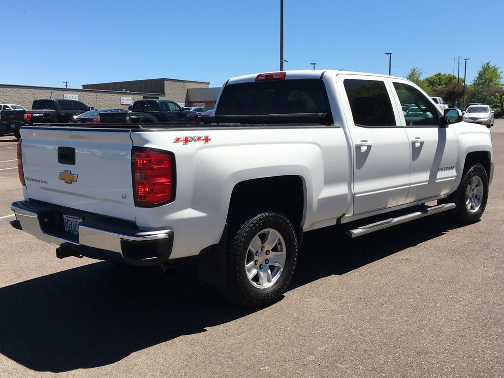Used 2017 Chevrolet Silverado 1500 LT w/ All Star Edition AWD/4WD image 7