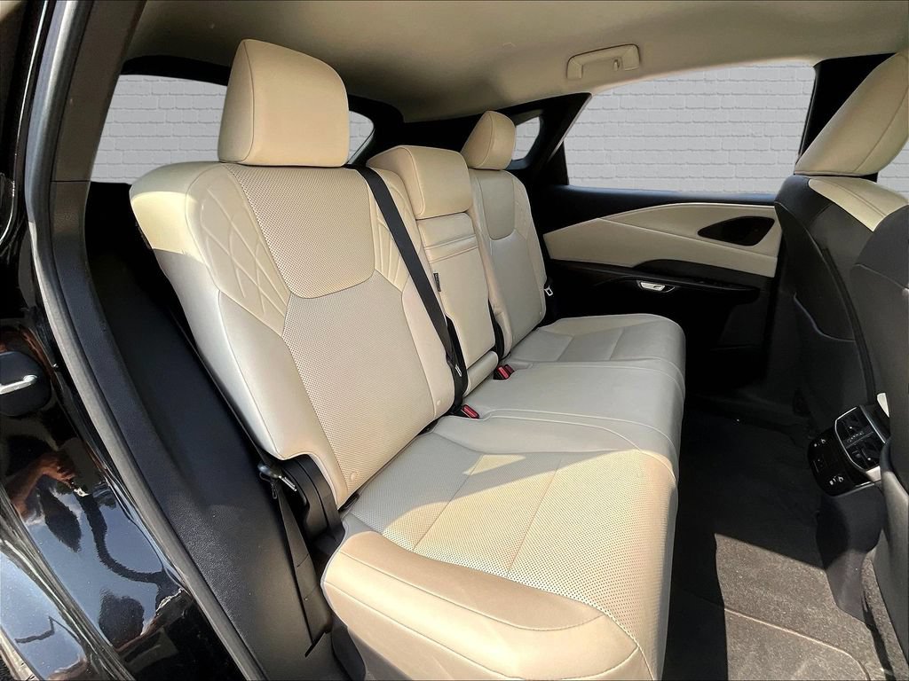 Used 2024 Lexus RX 350 FWD w/ Technology Package image 21