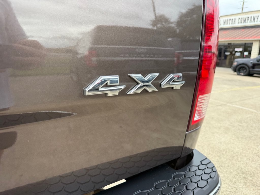 Used 2018 RAM 2500 Tradesman w/ Chrome Appearance Group AWD/4WD image 9