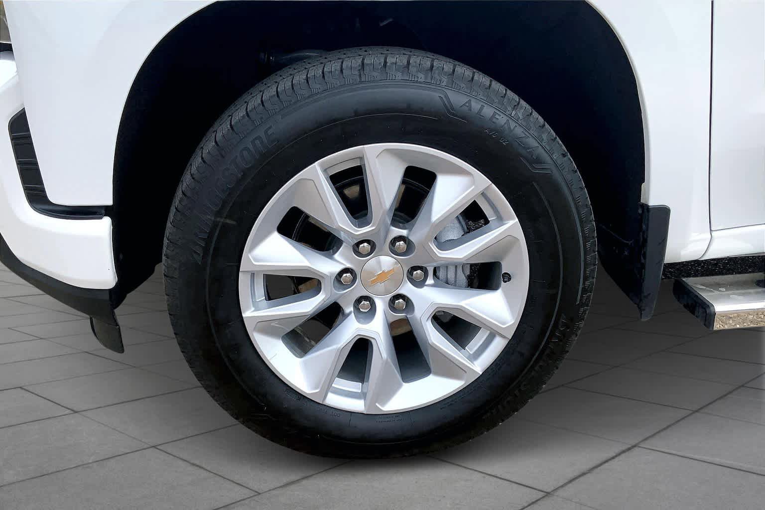 Used 2021 Chevrolet Silverado 1500 Custom RWD image 11