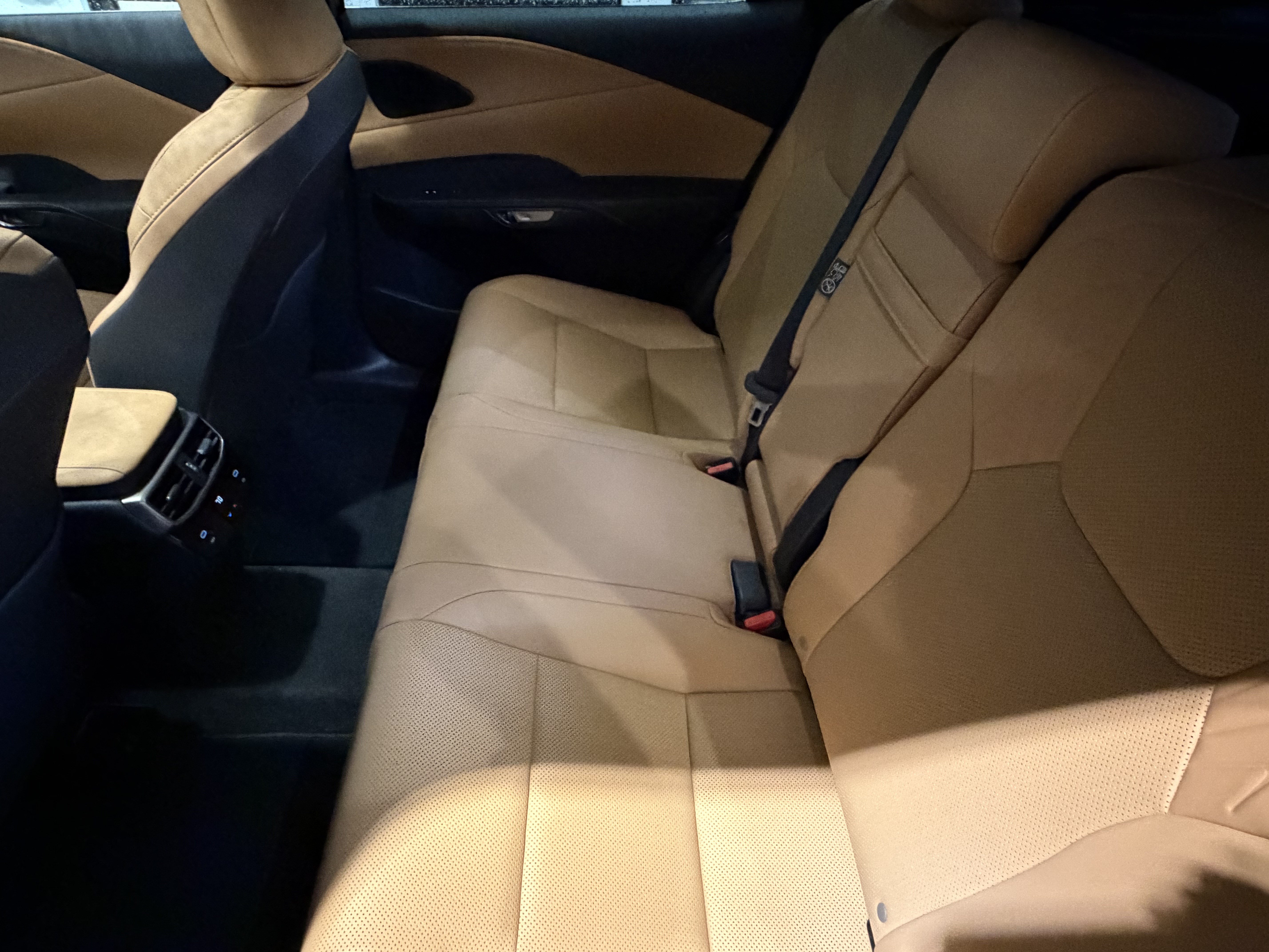 Certified 2026 Lexus RX 350 Premium w/ Accessory Package (Z1) FWD image 30