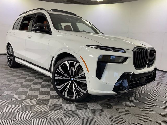 Used 2023 BMW X7 M60i w/ Executive Package AWD/4WD image 46