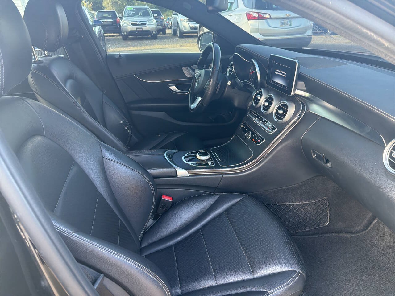 Used 2017 Mercedes-Benz C 300 4MATIC Sedan image 18