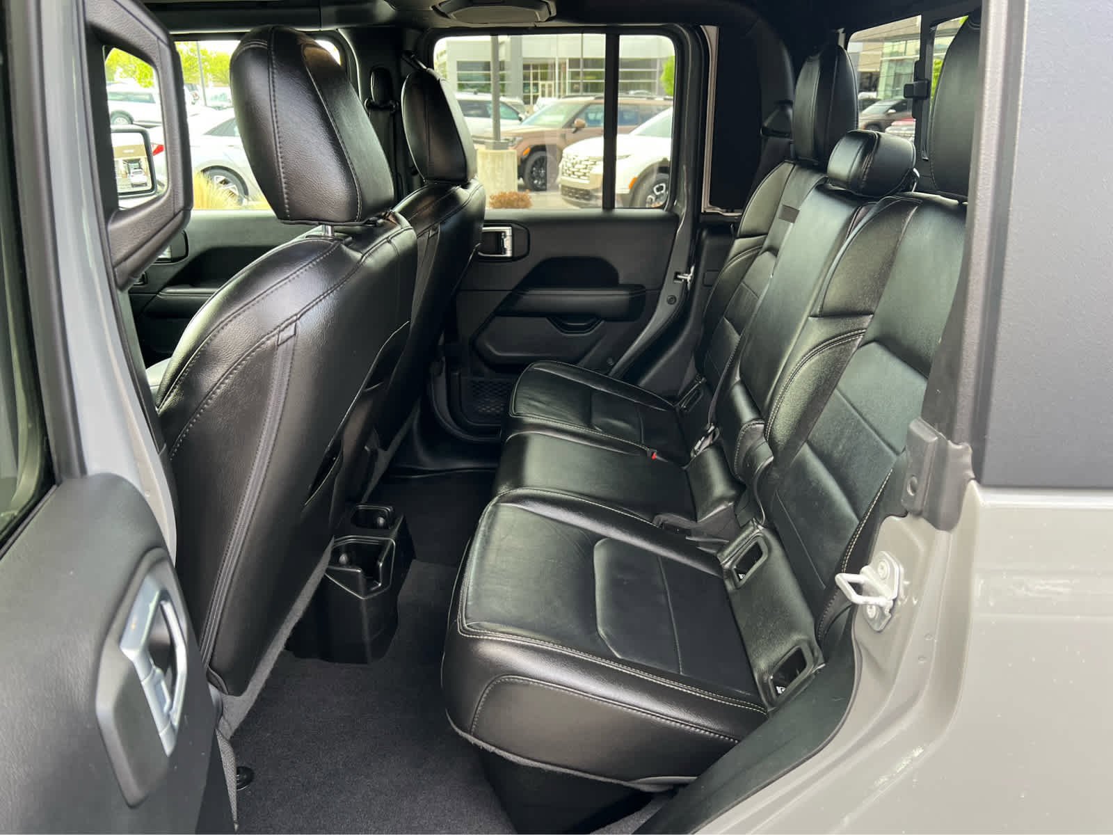 Used 2021 Jeep Gladiator Overland w/ Popular Equipment Package image 27