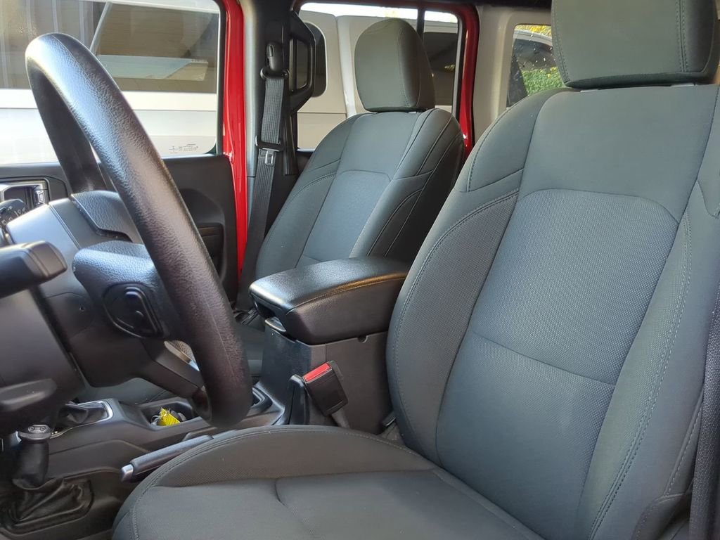 Used 2021 Jeep Wrangler Unlimited Sport image 6