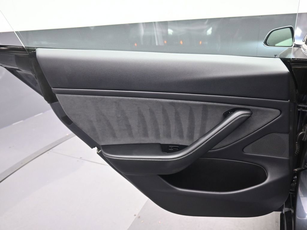 Used 2019 Tesla Model 3 Long Range AWD/4WD image 26