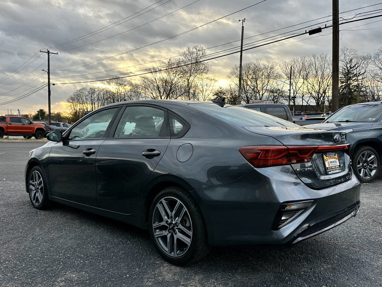 Used 2019 Kia Forte S w/ S Premium Package image 5