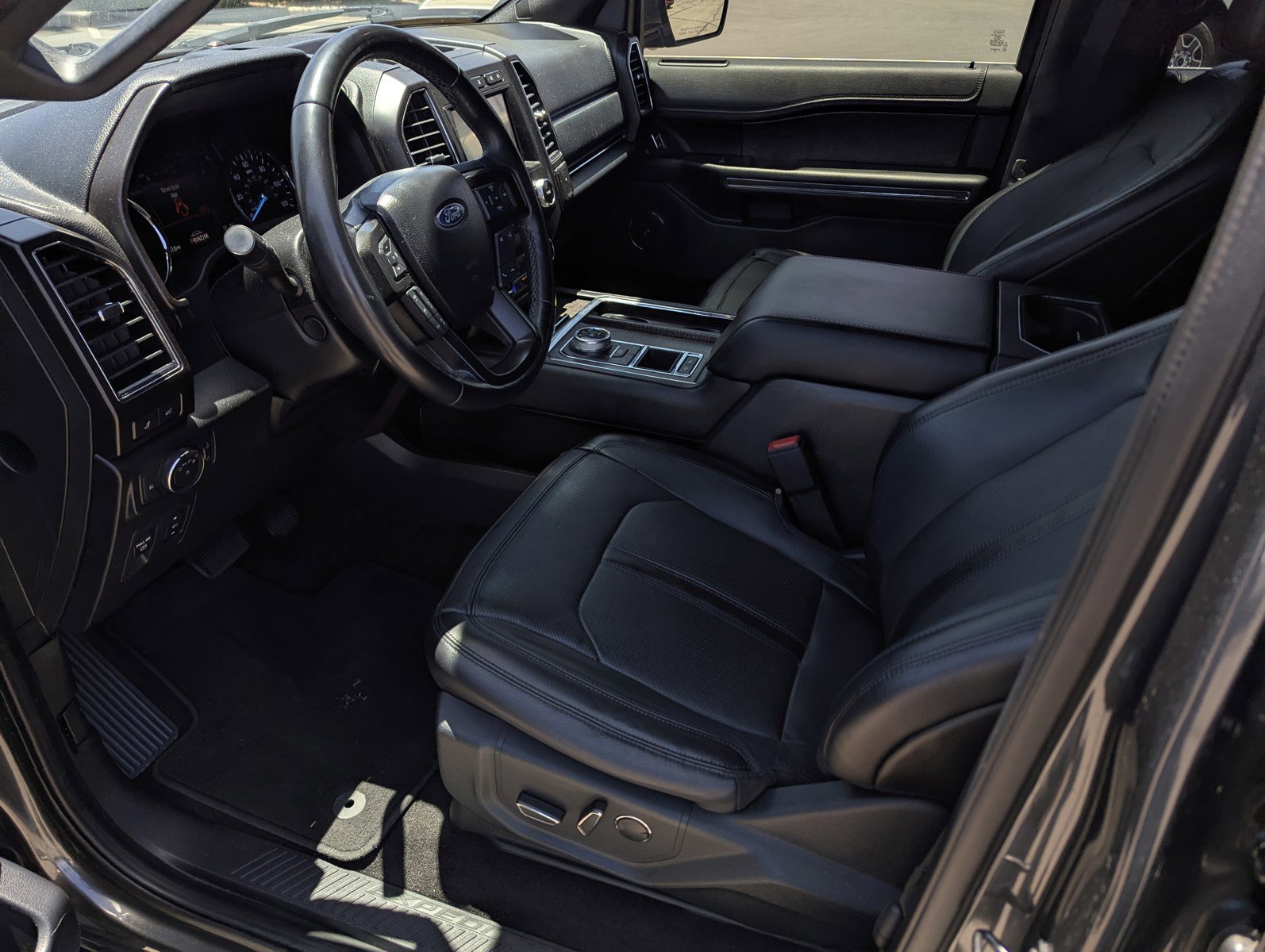 Certified 2020 Ford Expedition Limited w/ Special Edition Package RWD image 10