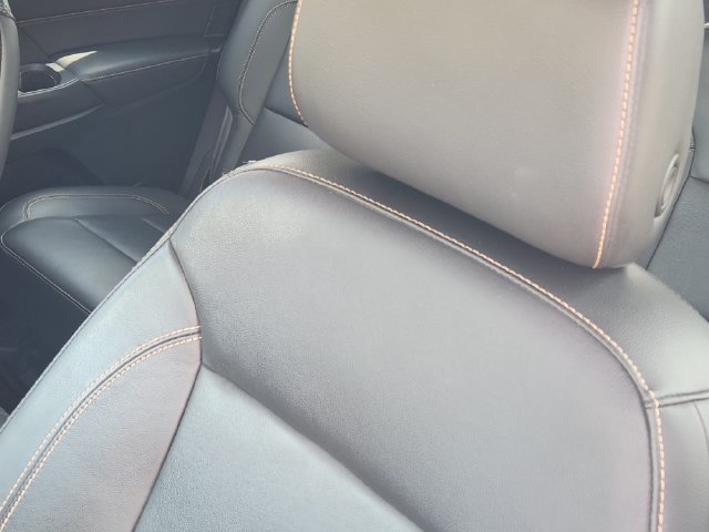 Used 2020 Chevrolet Traverse LT w/ LT Premium Package FWD image 15