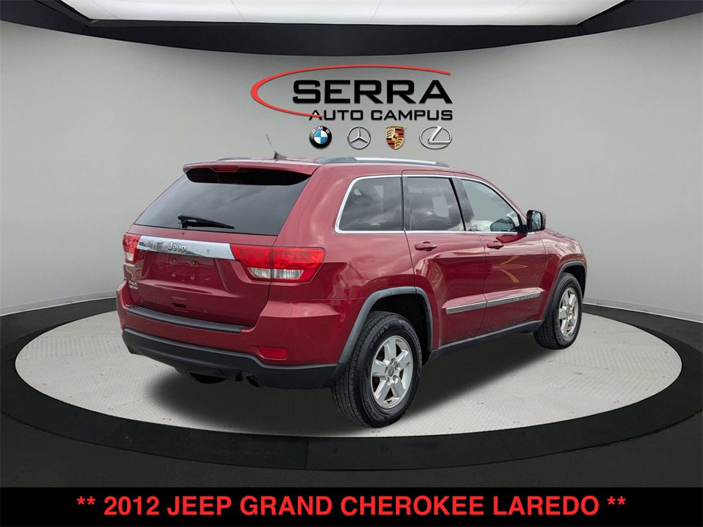 Used 2012 Jeep Grand Cherokee Laredo w/ Laredo E Group image 8