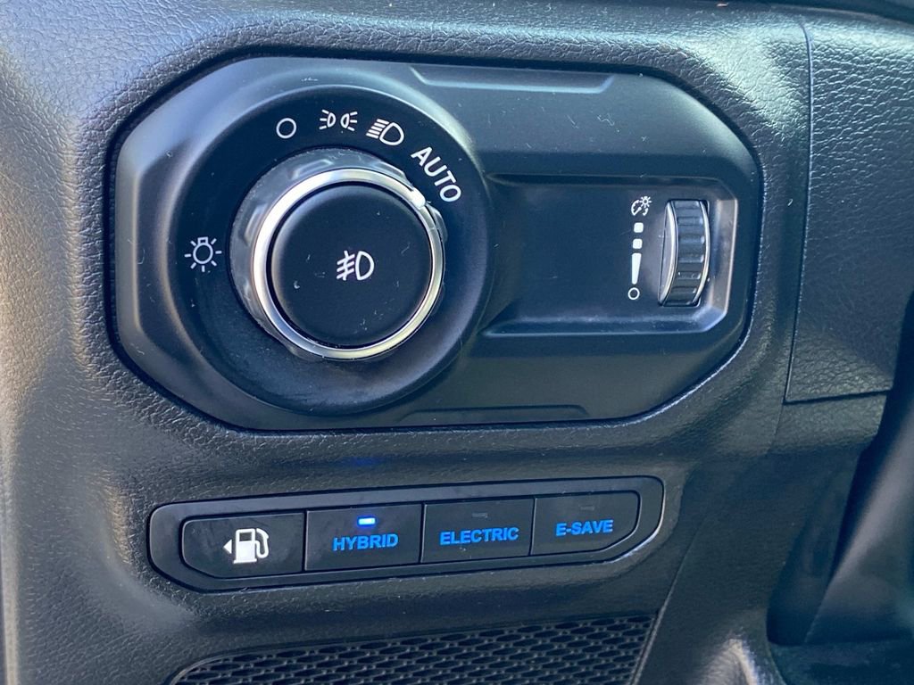 Used 2023 Jeep Wrangler Willys 4xe image 21