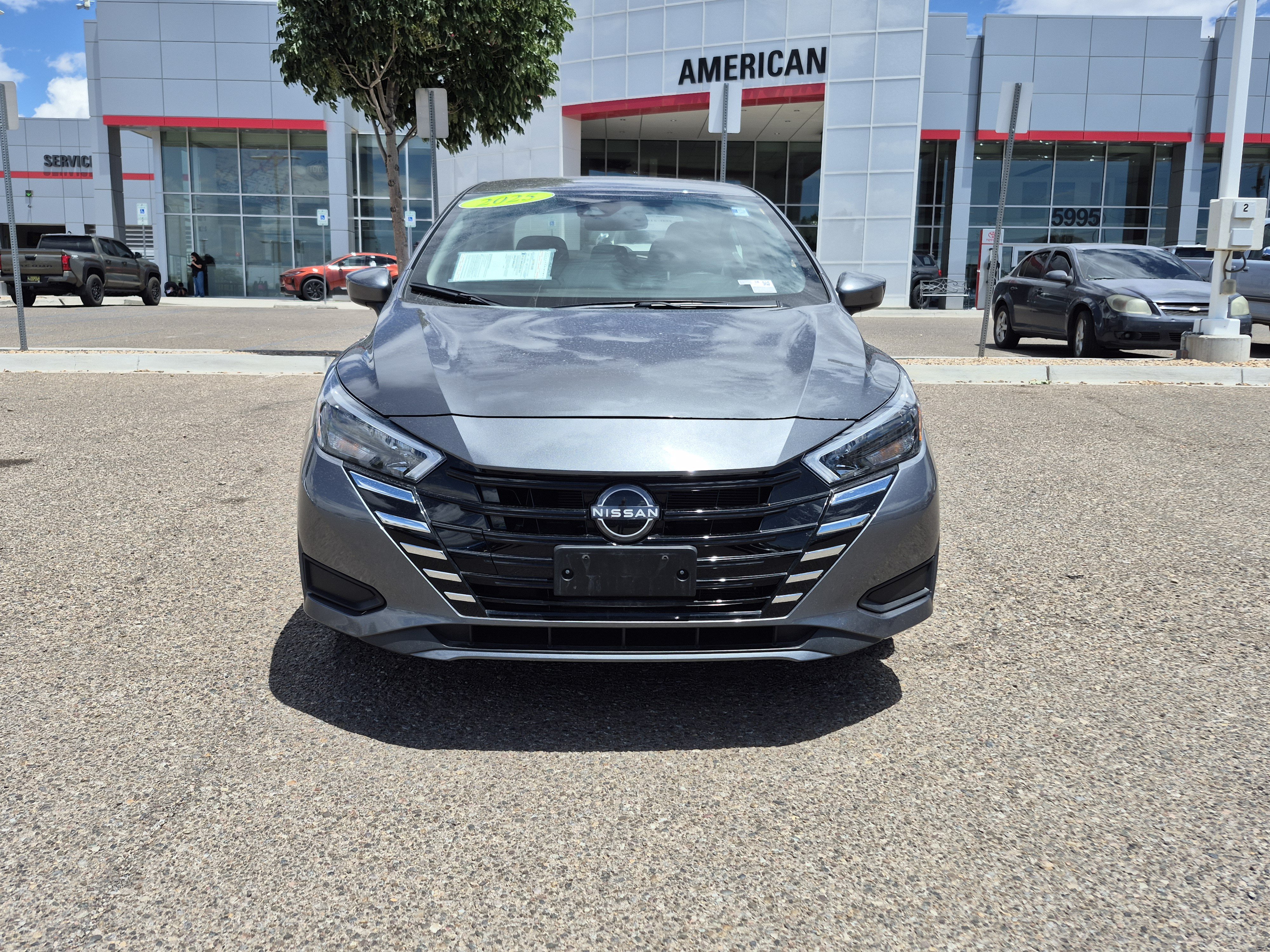 Used 2025 Nissan Versa SV FWD image 8