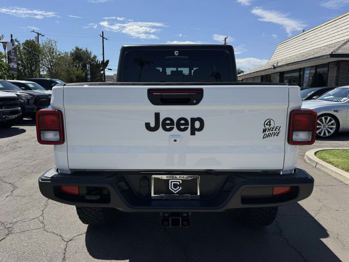 Used 2022 Jeep Gladiator Sport AWD/4WD image 6