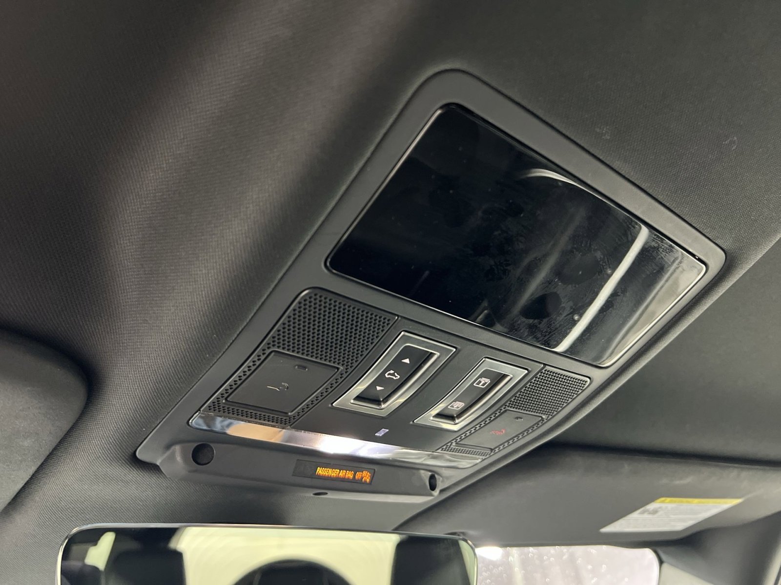 Used 2024 Land Rover Defender 110 S image 35