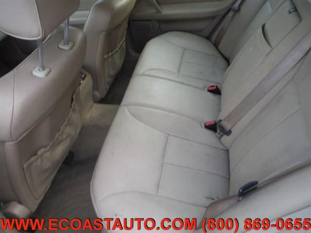 Used 1999 Mercedes-Benz E 320 Sedan image 8