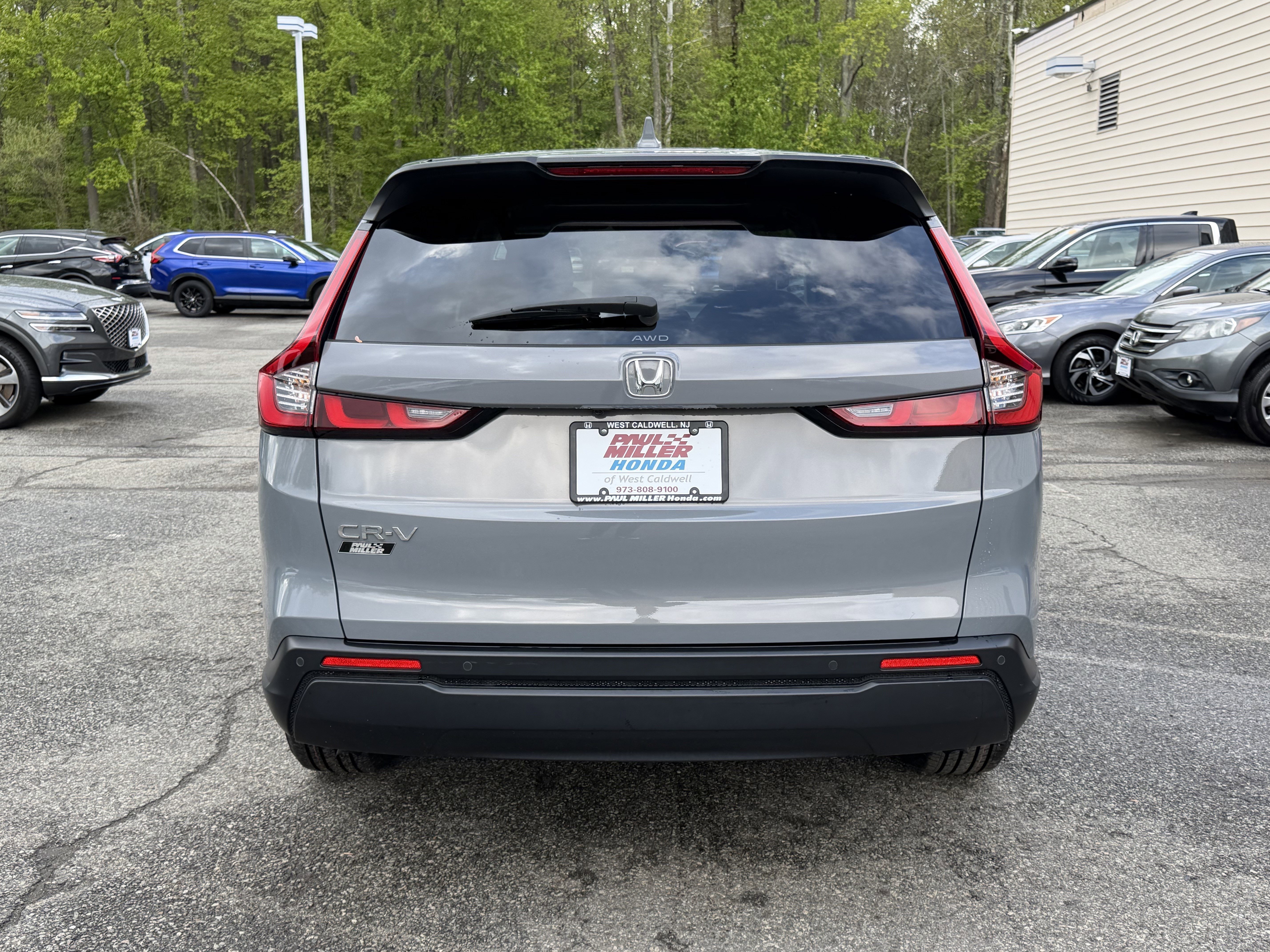 Used 2024 Honda CR-V EX-L image 5