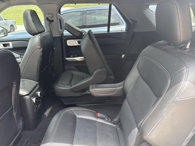 Used 2023 Ford Explorer Limited w/ Limited Technology Package AWD/4WD image 6
