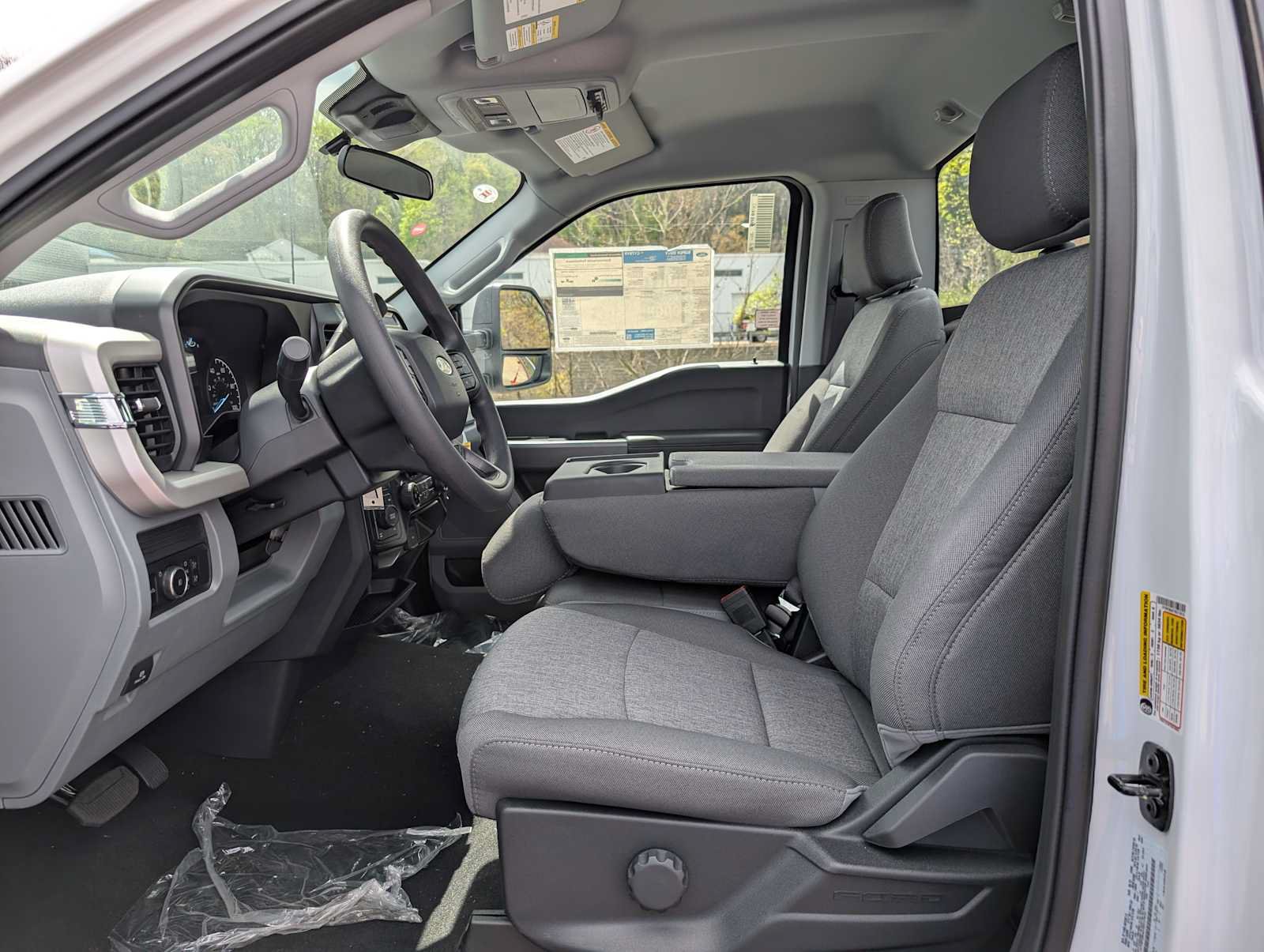 New 2026 Ford F250 XL w/ STX Appearance Package AWD/4WD image 4