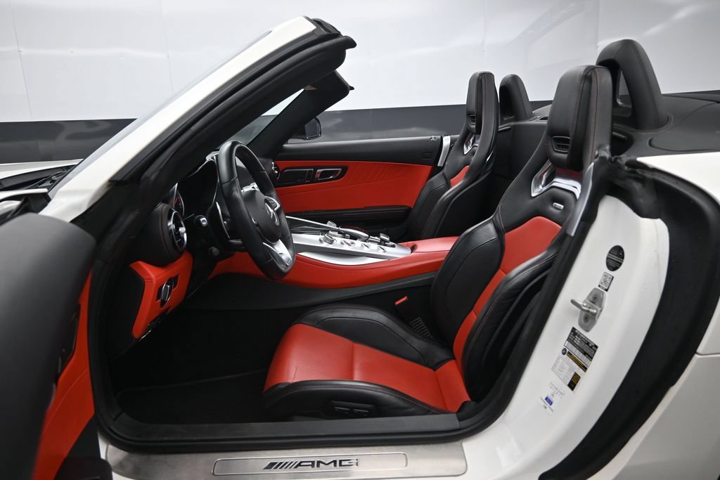 Used 2018 Mercedes-Benz AMG GT Roadster image 22