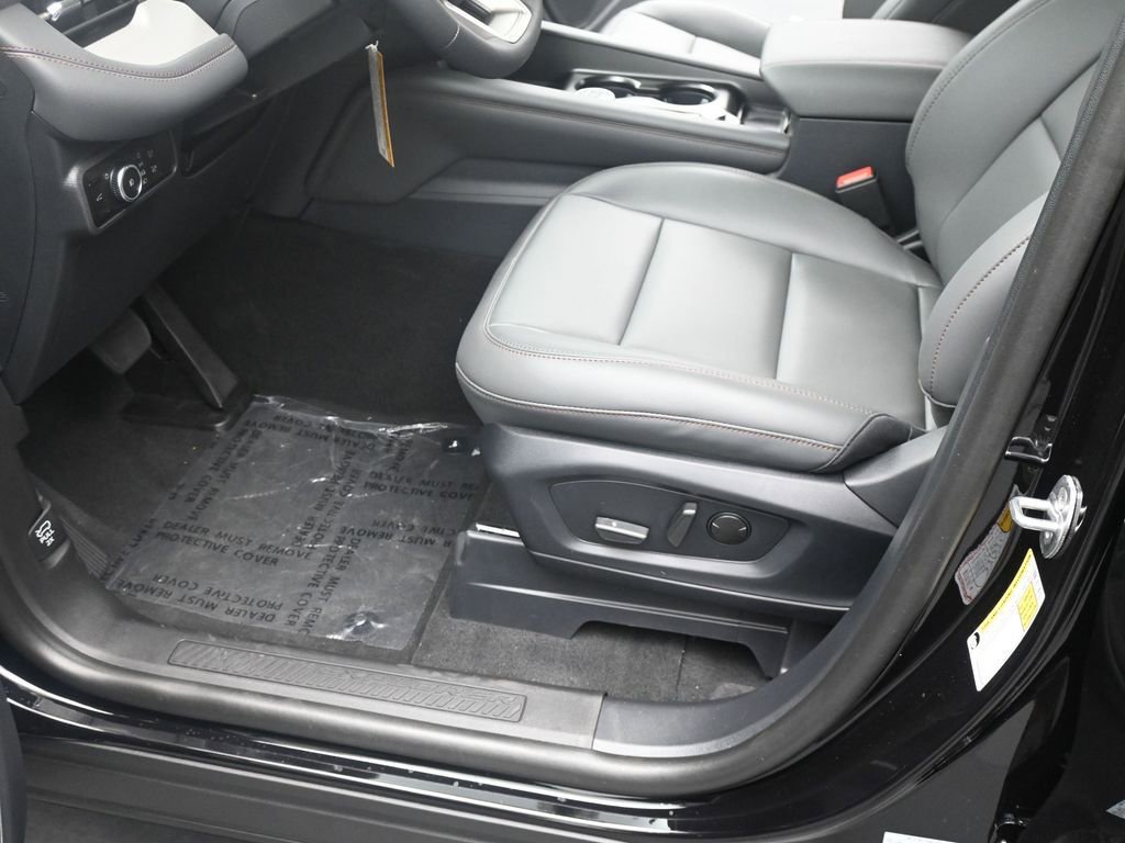 New 2026 Ford Explorer Active w/ Active Comfort Package image 19