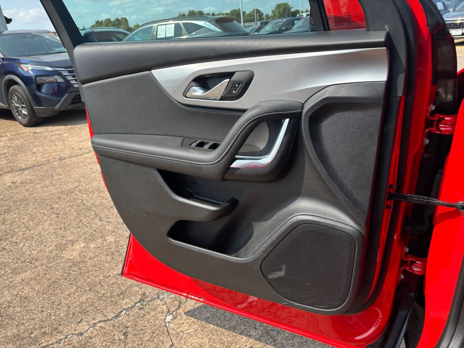 Used 2026 Chevrolet Blazer LT FWD image 18
