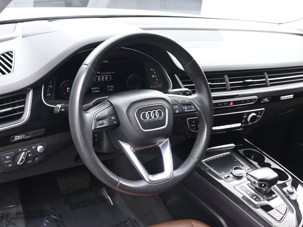 Used 2018 Audi Q7 3.0T Prestige image 27