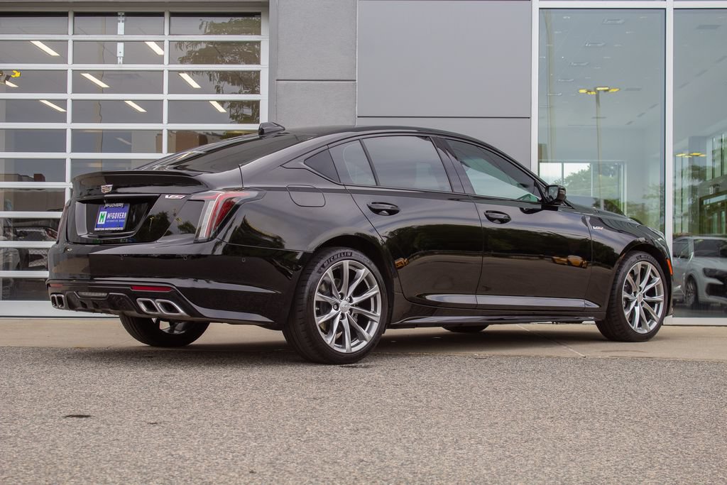 Used 2023 Cadillac CT5 V w/ Platinum Package AWD/4WD image 11