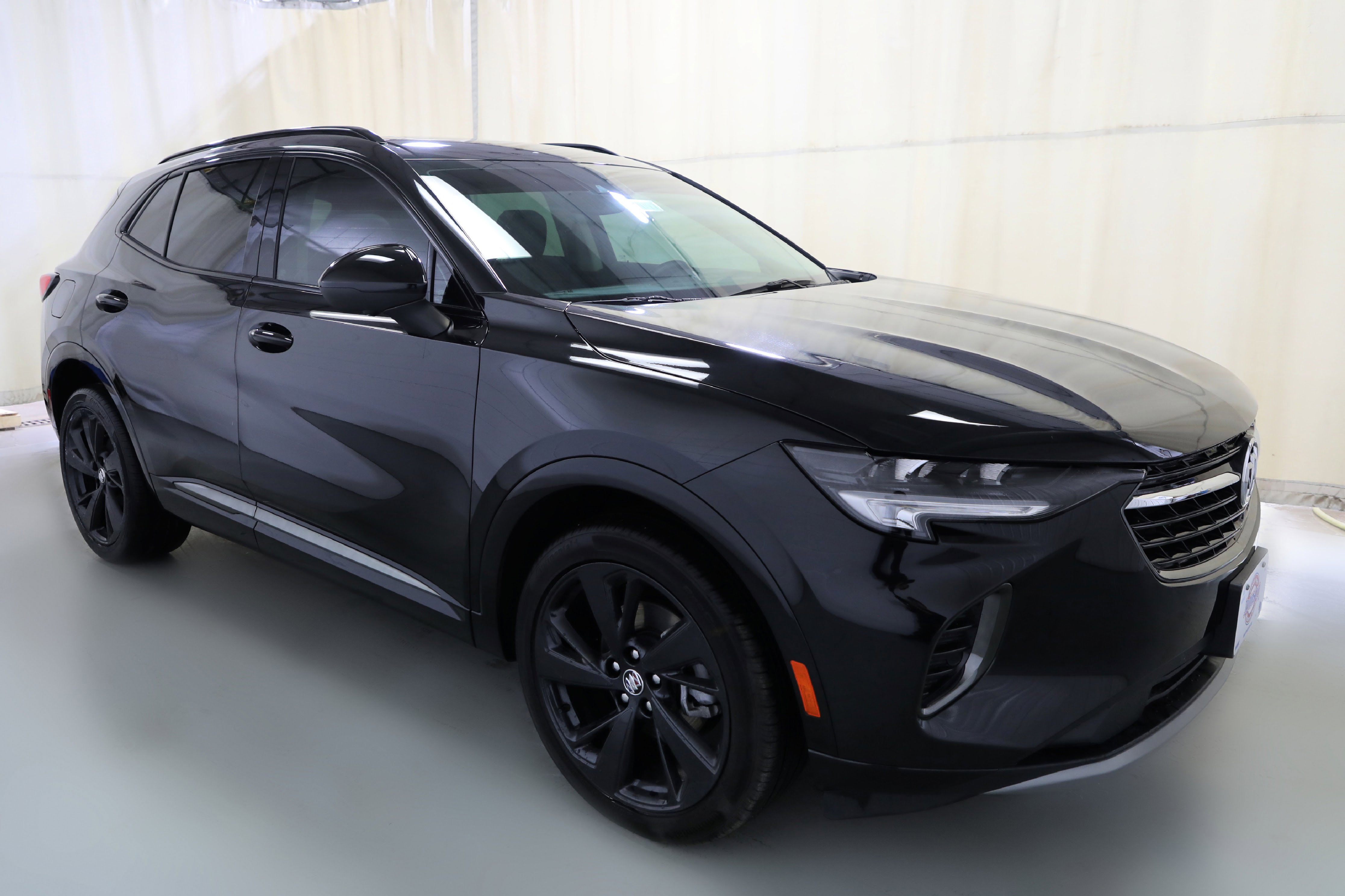 Used 2023 Buick Envision Essence w/ Technology Package I image 20