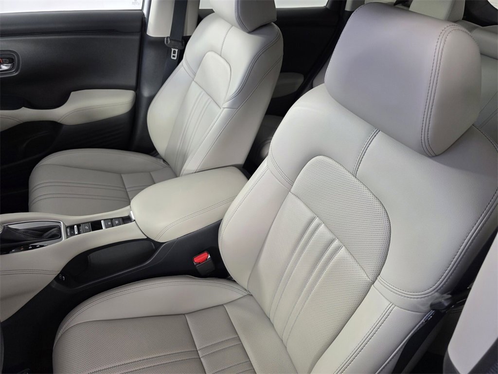 Used 2024 Honda HR-V EX-L image 11