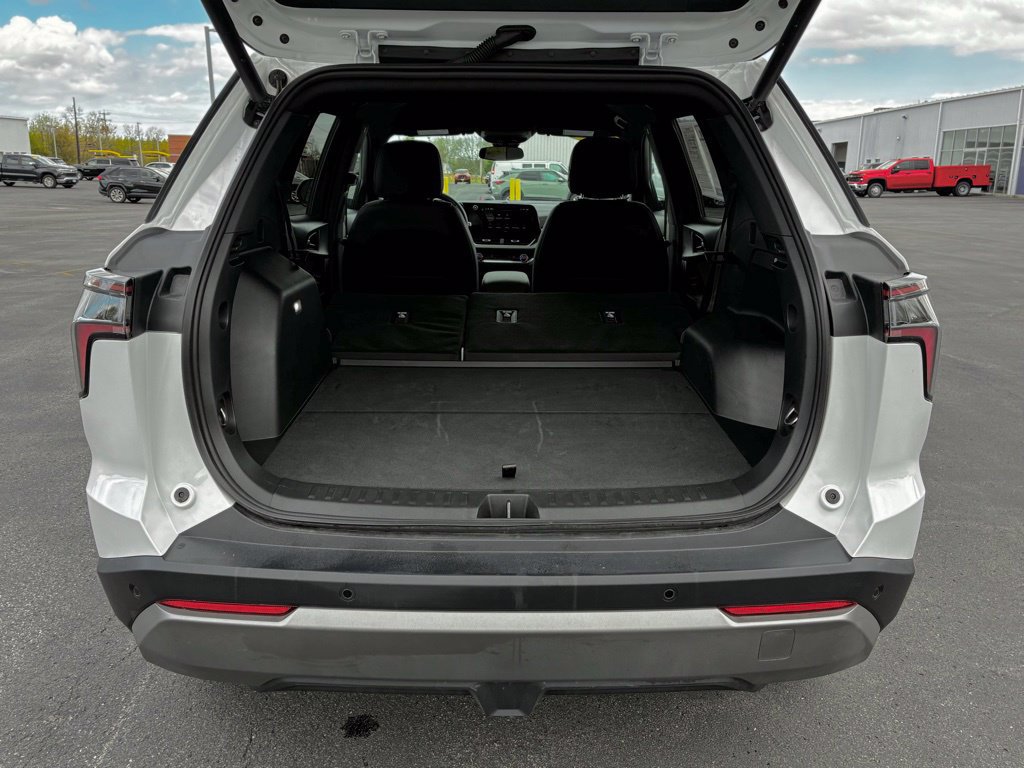 Certified 2026 Chevrolet Equinox LT w/ Convenience Package II AWD/4WD image 31