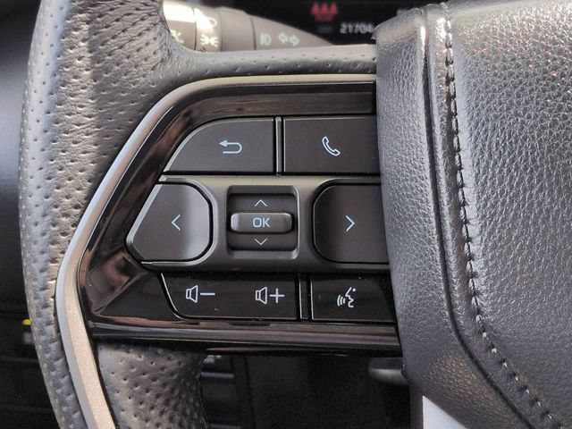 Used 2024 Toyota Tundra Limited AWD/4WD image 25